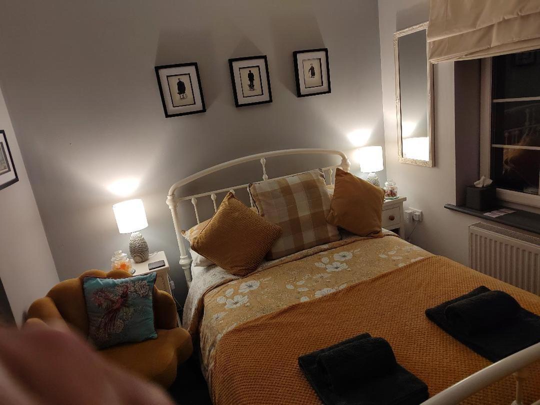 Rooms By The River At Glan Aber Cynwyd Екстер'єр фото